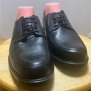 Clarks Black Oxford Size 10.5 Leather Lace Up Arch Support Dress Shoes 14885
